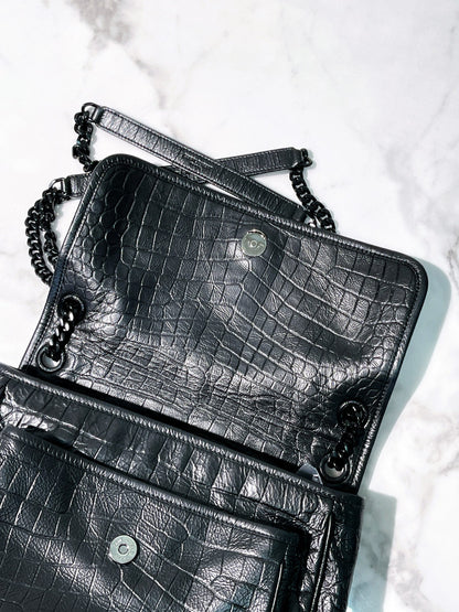 YSL NIKI MEDIUM, So Black