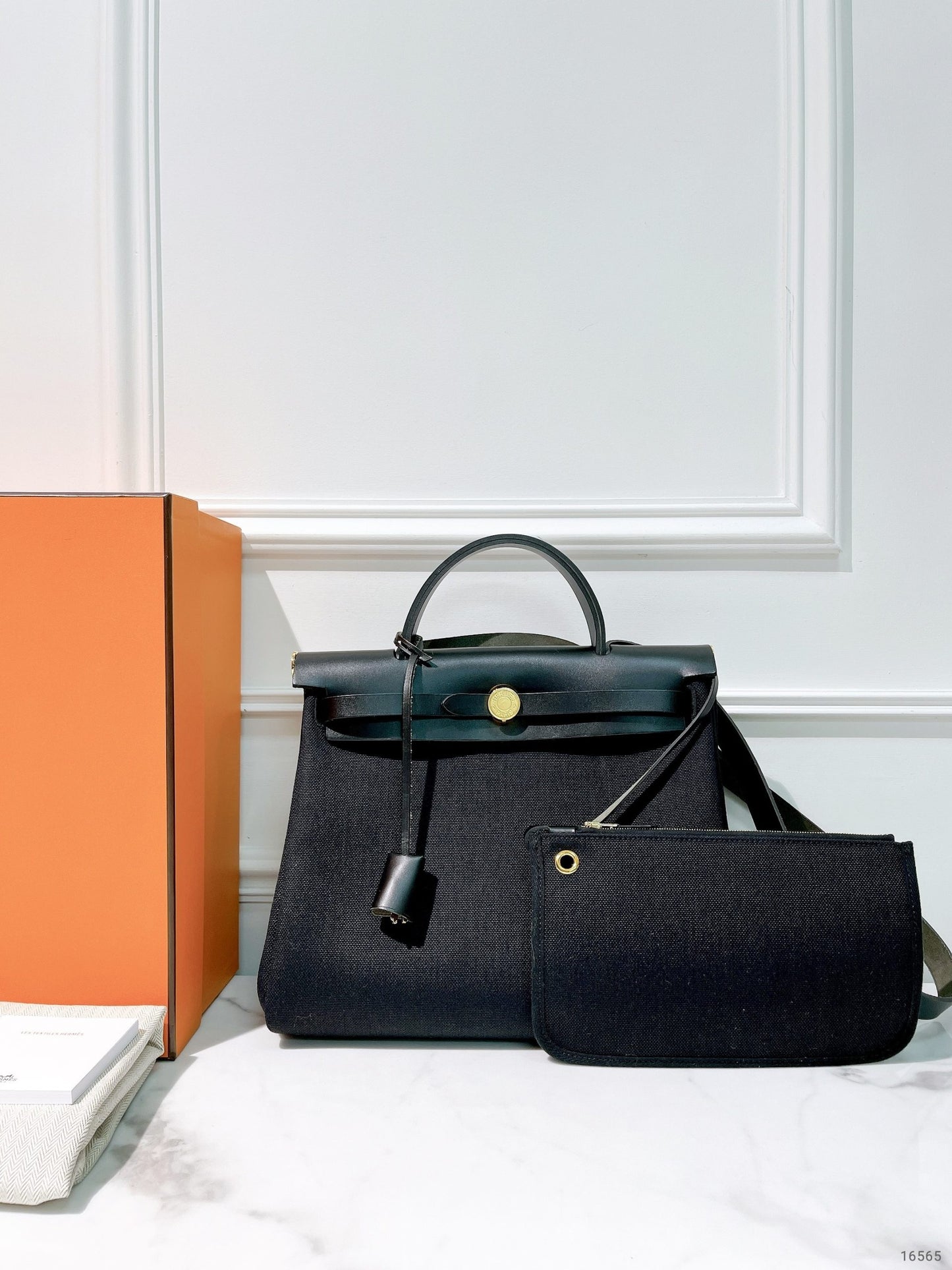 HERMES HERBAG 31, Noir/Gold