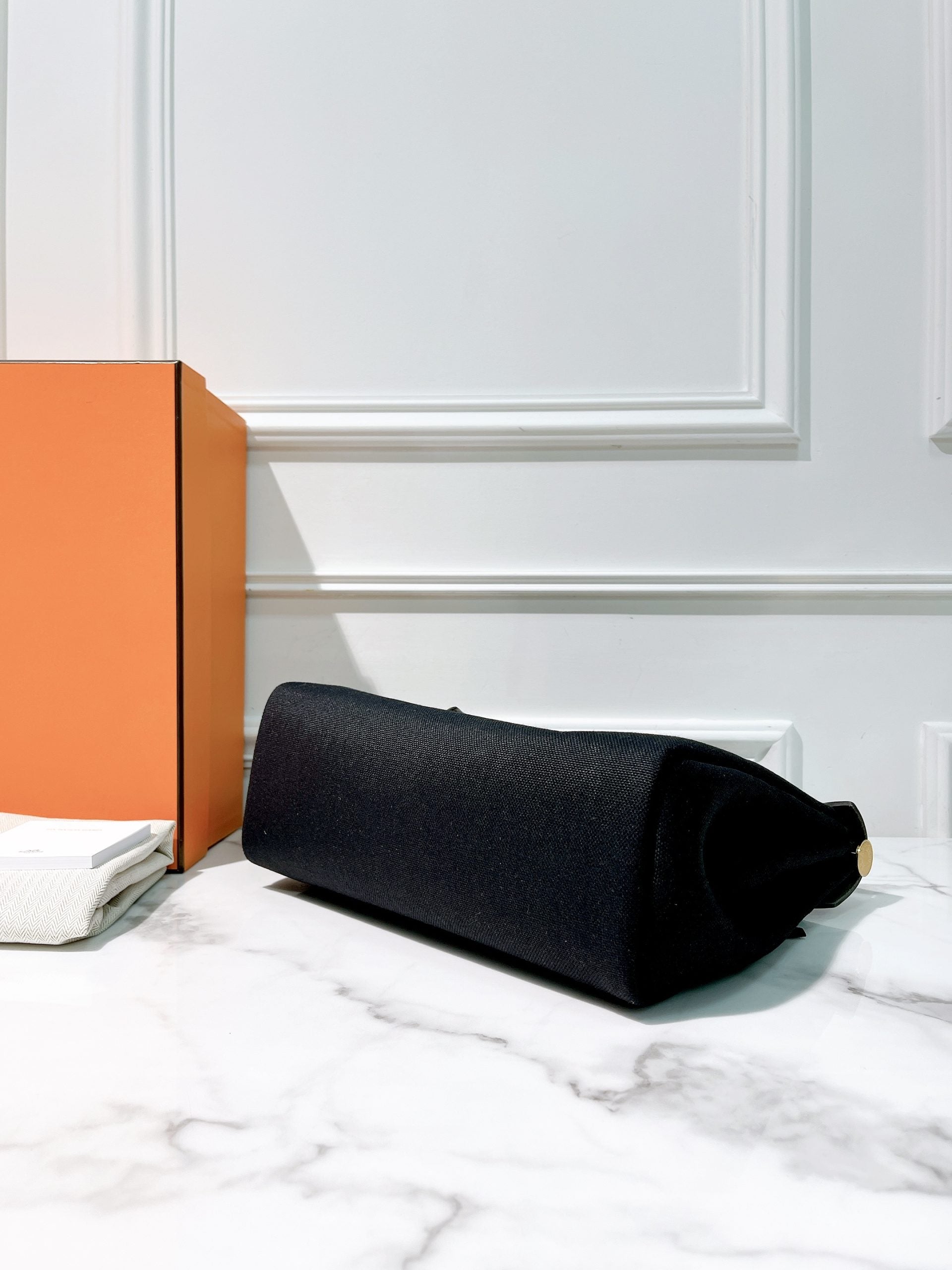 HERMES HERBAG 31, Noir/Gold