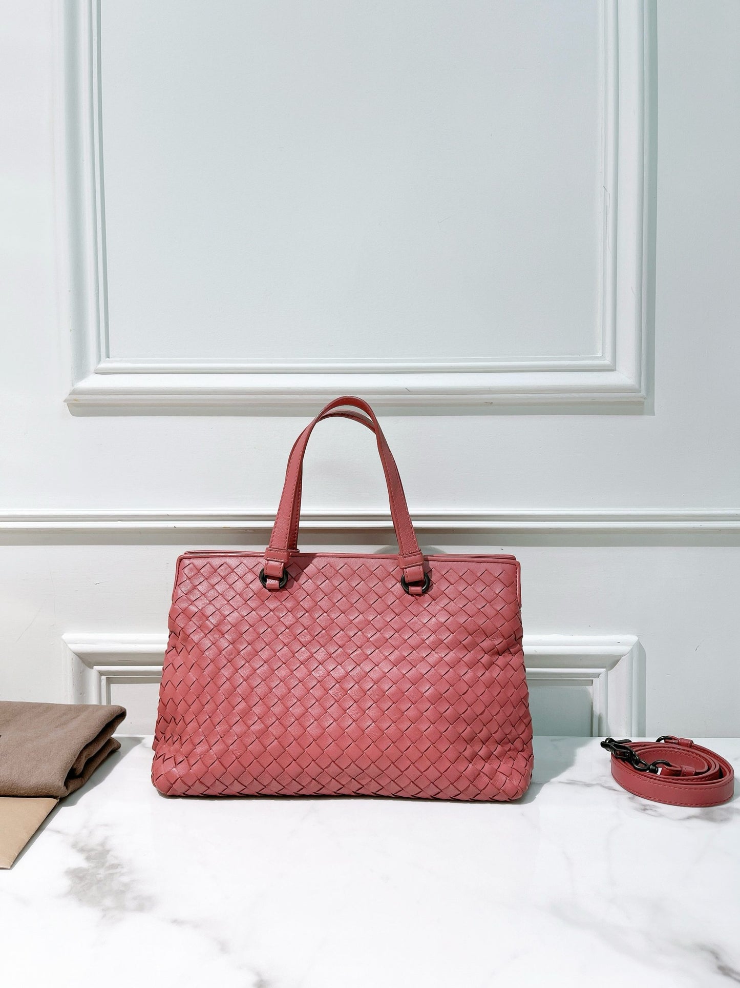 BOTTEGA VENETA TOTE
