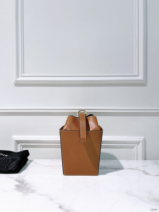 CELINE STRAP BOX