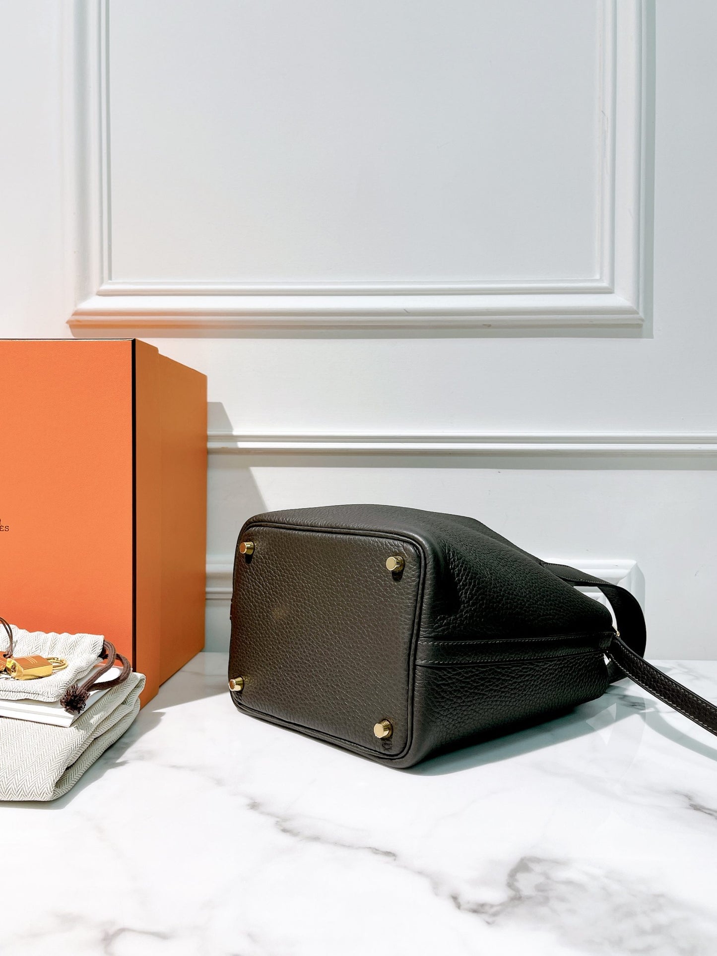 HERMES PICOTIN 18, Dark Bronze/Gold