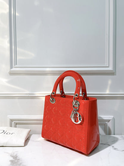 DIOR MEDIUM LADY DIOR, Red/Gold