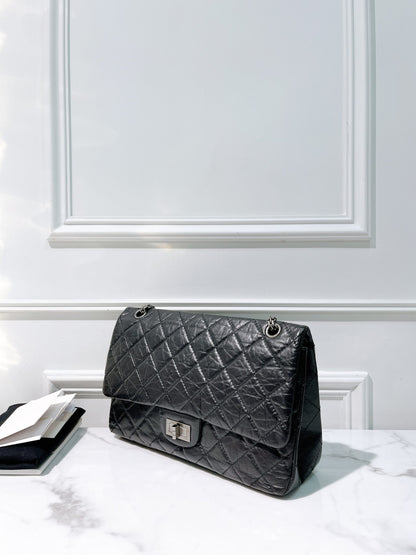 CHANEL 2.55 LARGE, Black/Silver