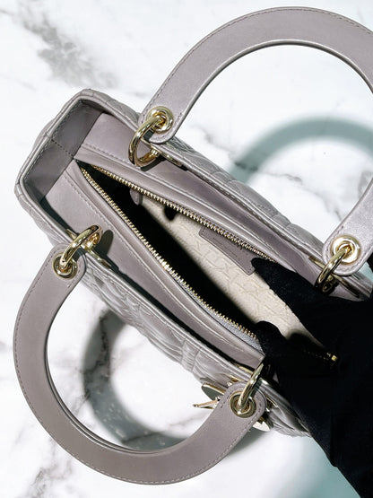 DIOR MEDIUM LADY DIOR, Grey/Gold