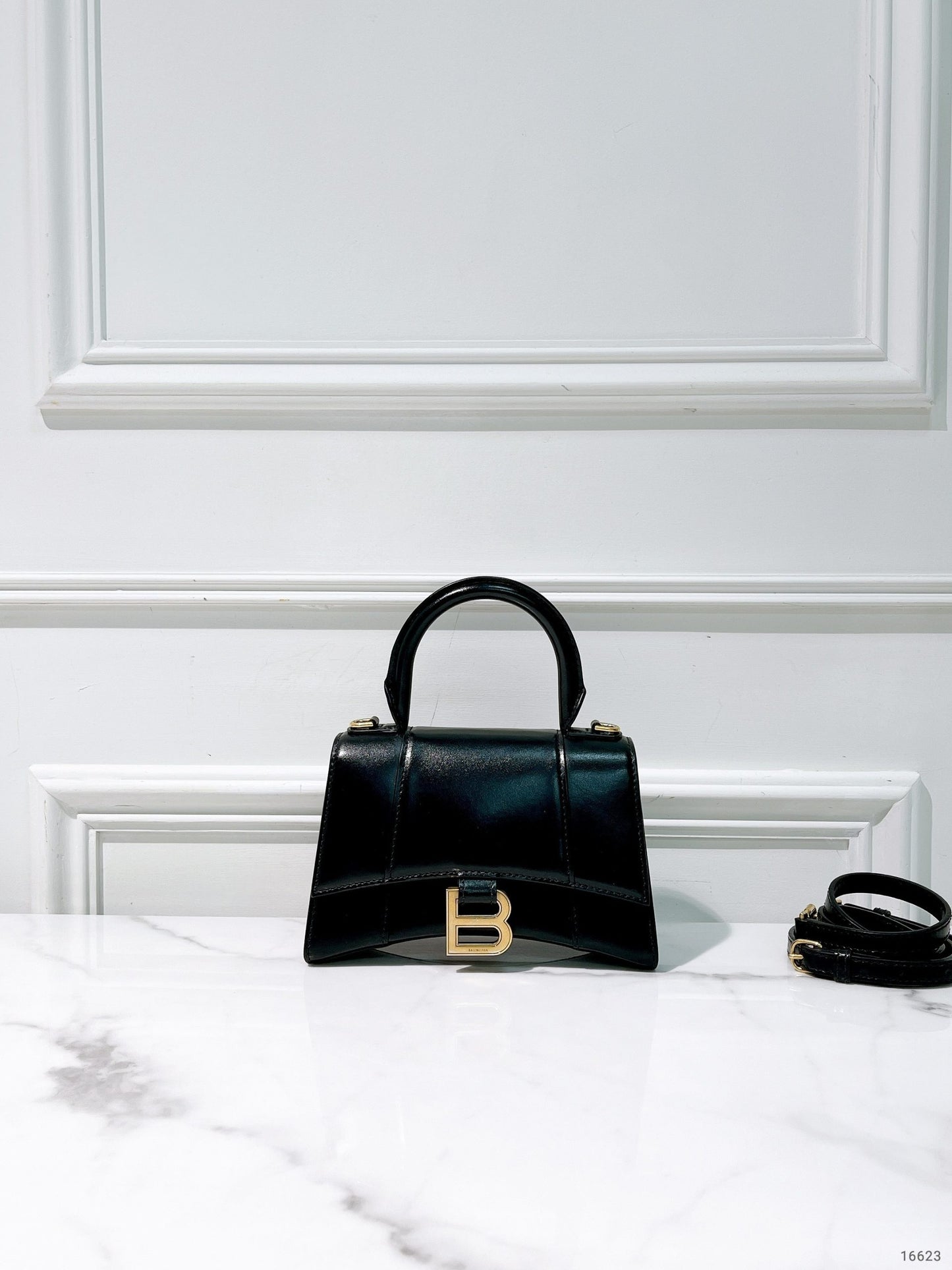 BALENCIAGA HOURGLASS XS, Black/Gold