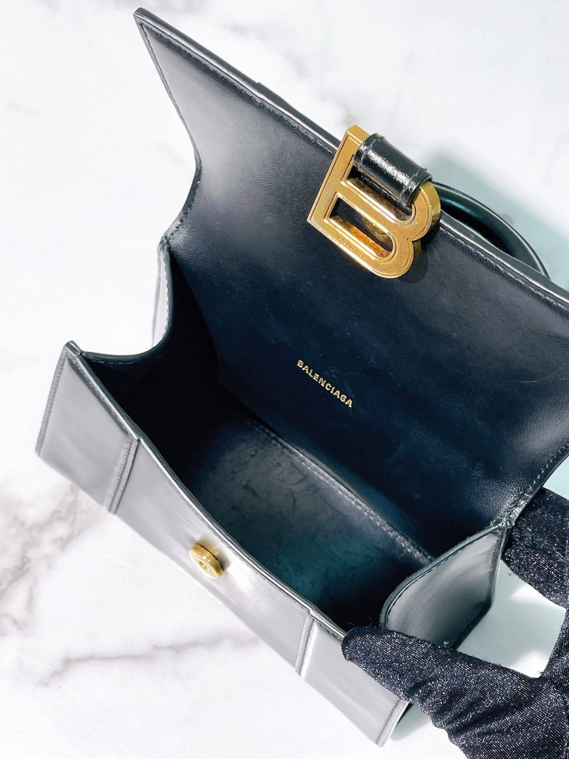 BALENCIAGA HOURGLASS XS, Black/Gold