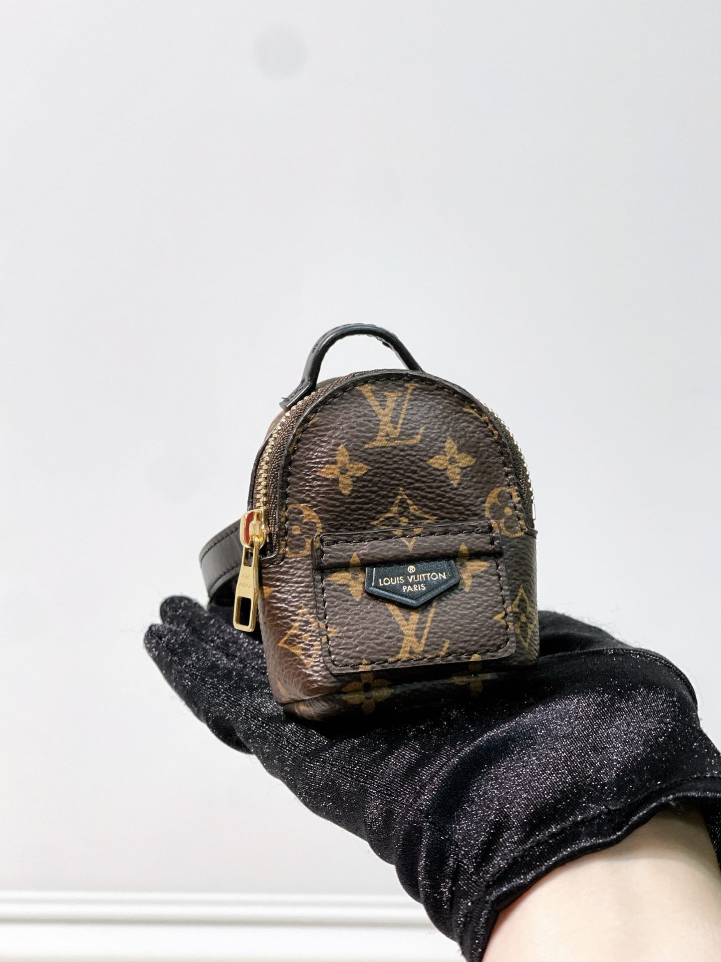 LV PARTY PALM SPRING BRACELET BAG, Monogram