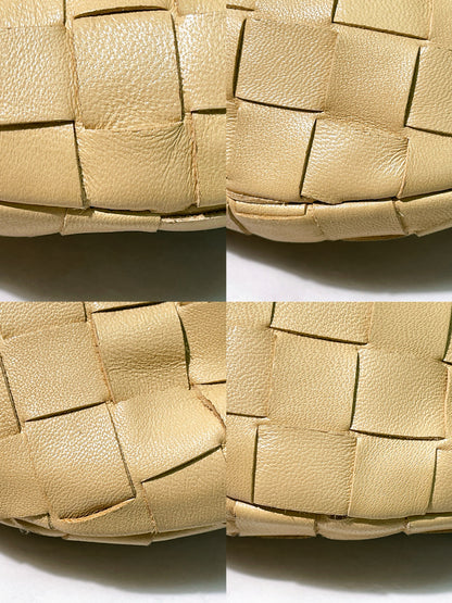 BOTTEGA VENETA MINI JODIE, Beige