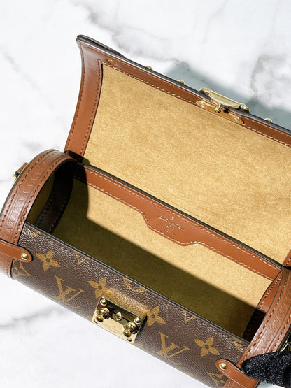 LV PAPILLON, Monogram