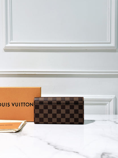 LV WALLET, Damier