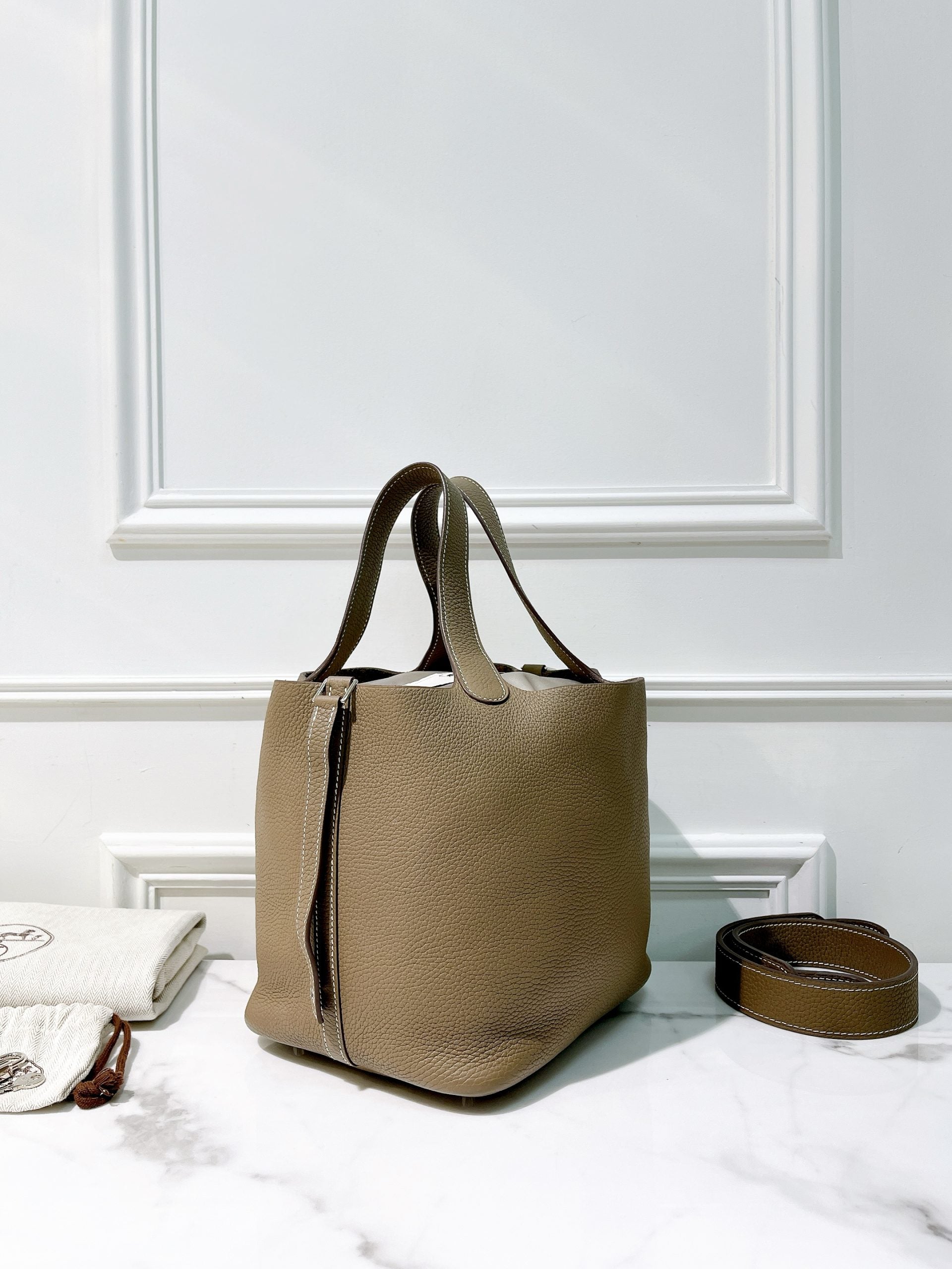 HERMES PICOTIN 22, Etoupe/Silver