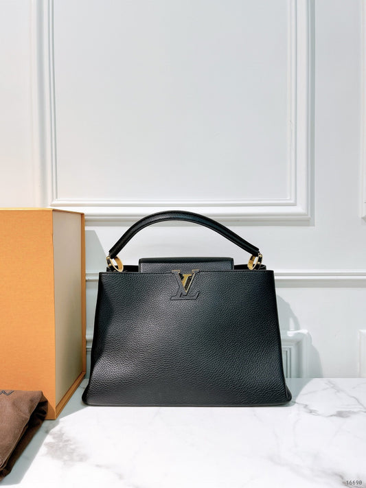 LV CAPUCINES GM, Black/Gold
