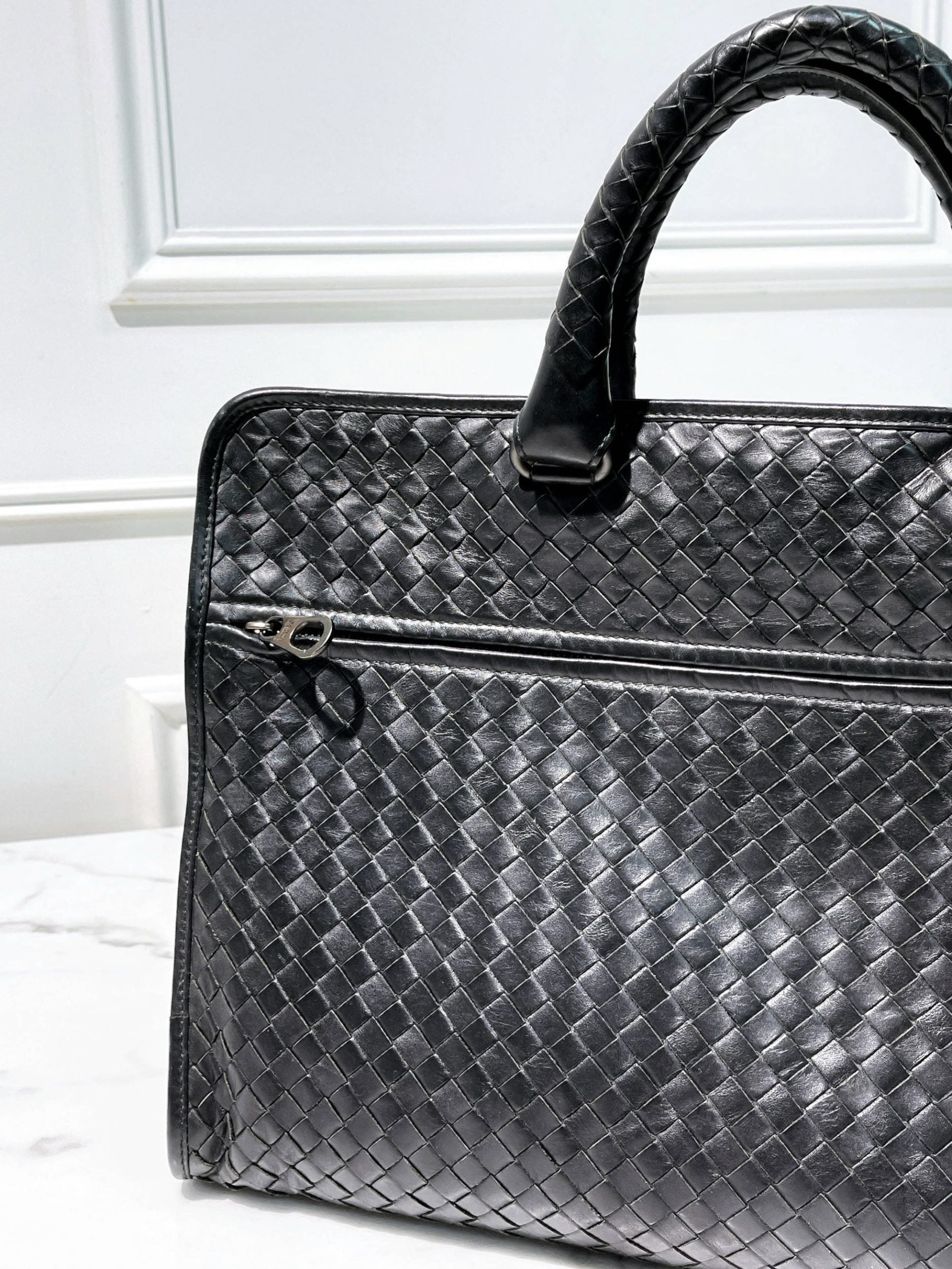 BOTTEGA VENETA HANDBAG, Black/Silver