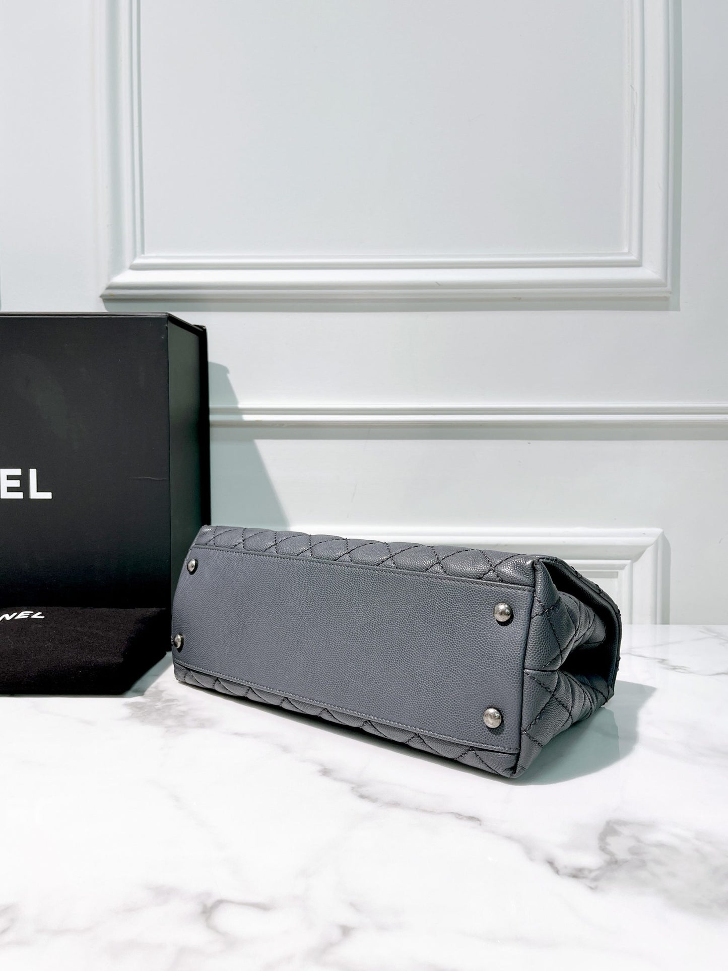 CHANEL COCO HANDLE, Gray/Silver