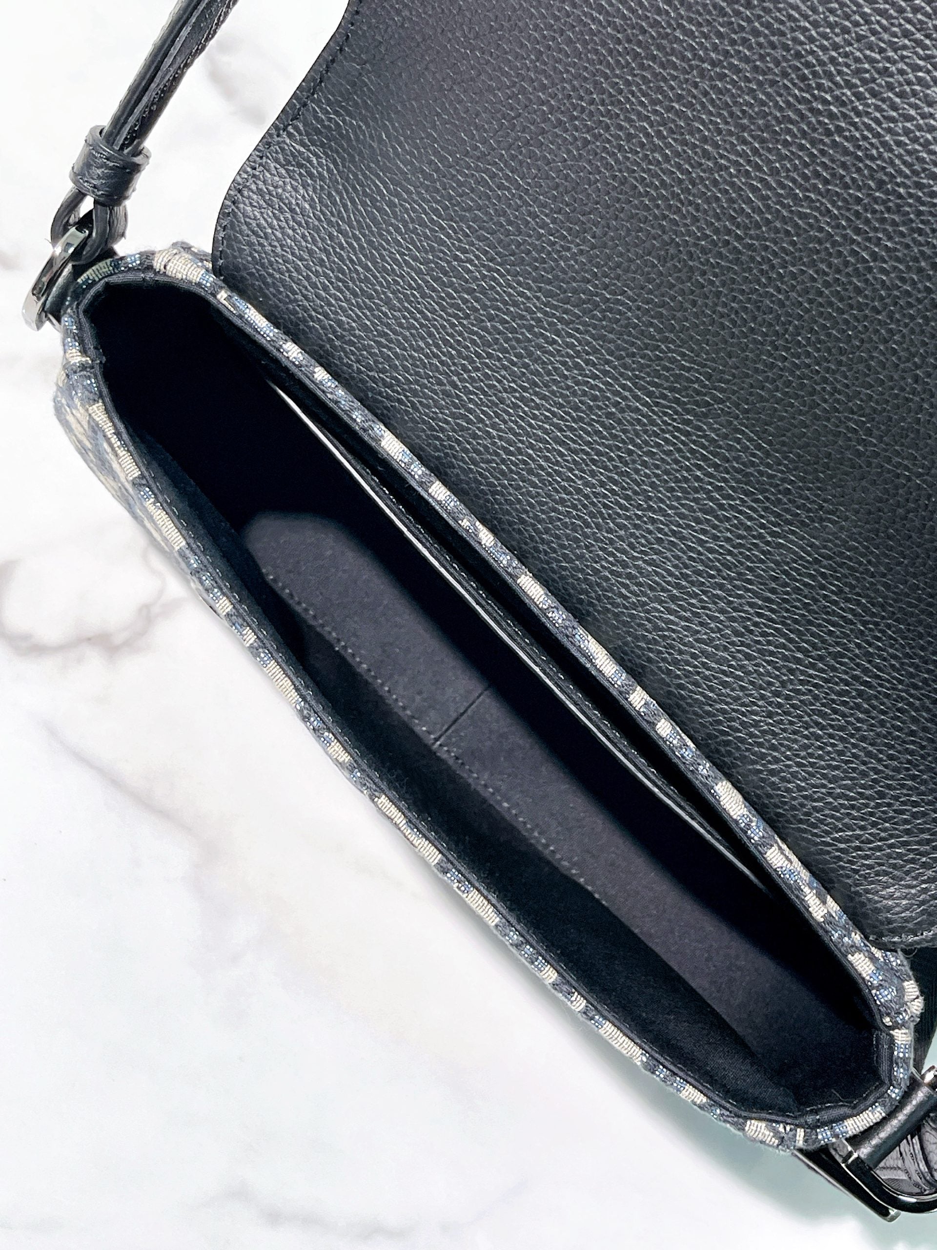 DIOR SMALL SADDLE MESSENGER BAG