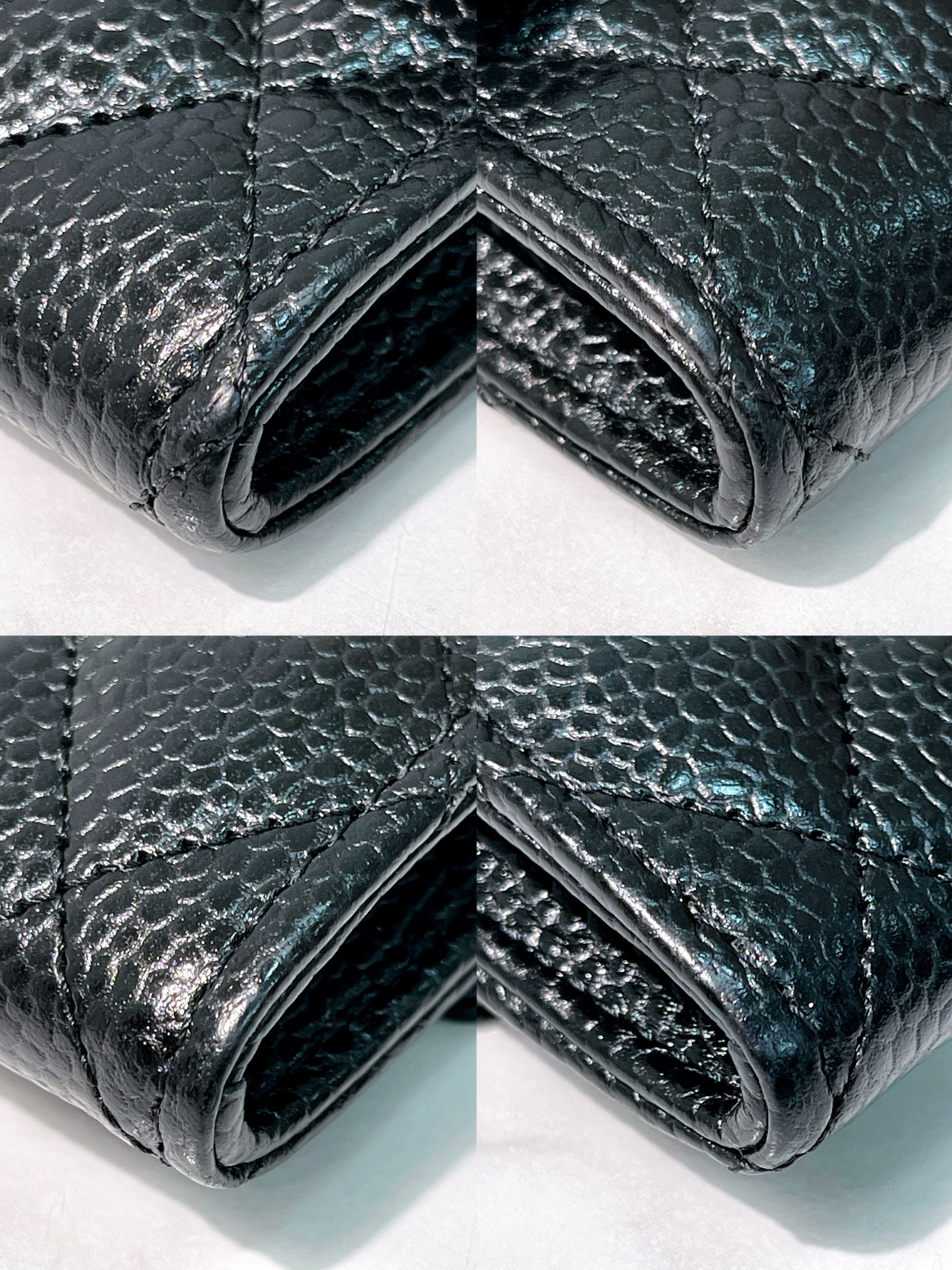 CHANEL CARD HOLDER, Black/Gold