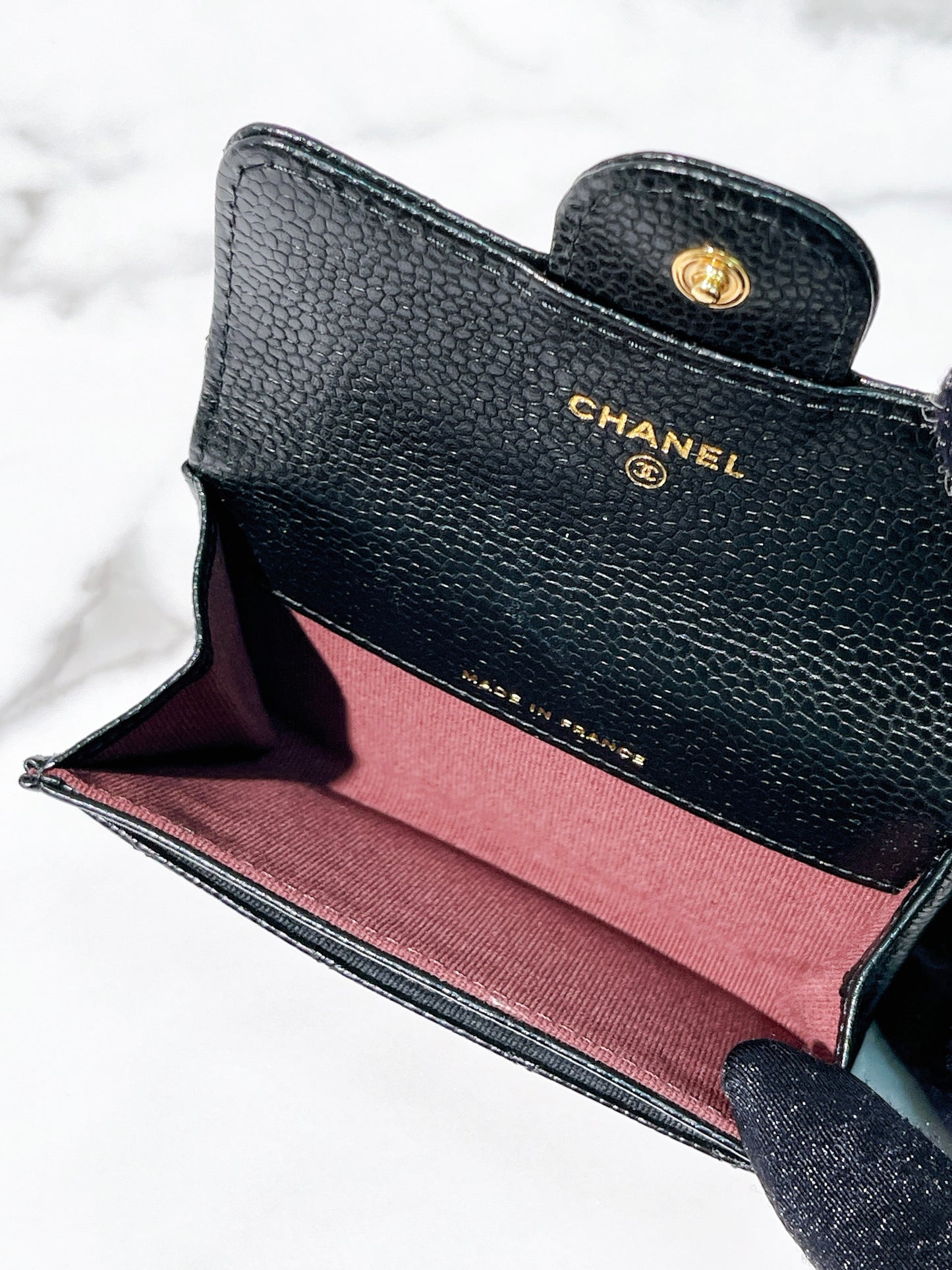 CHANEL CARD HOLDER, Black/Gold