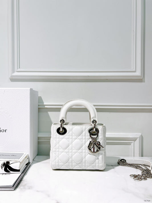 DIOR MINI LADY DIOR, White/Silver