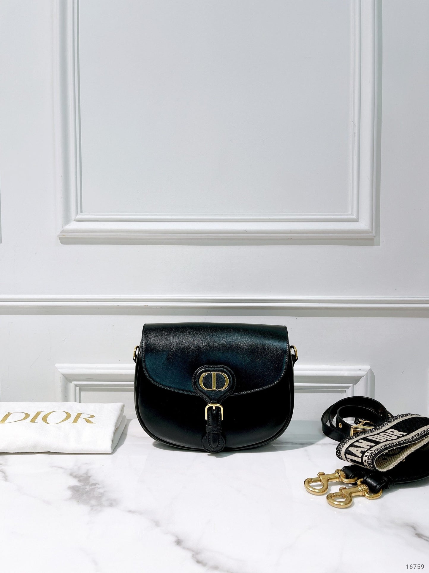 DIOR MEDIUM BOBBY, Black/Gold