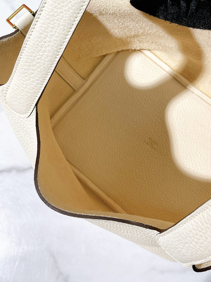 HERMES PICOTIN 22, Nata/Gold