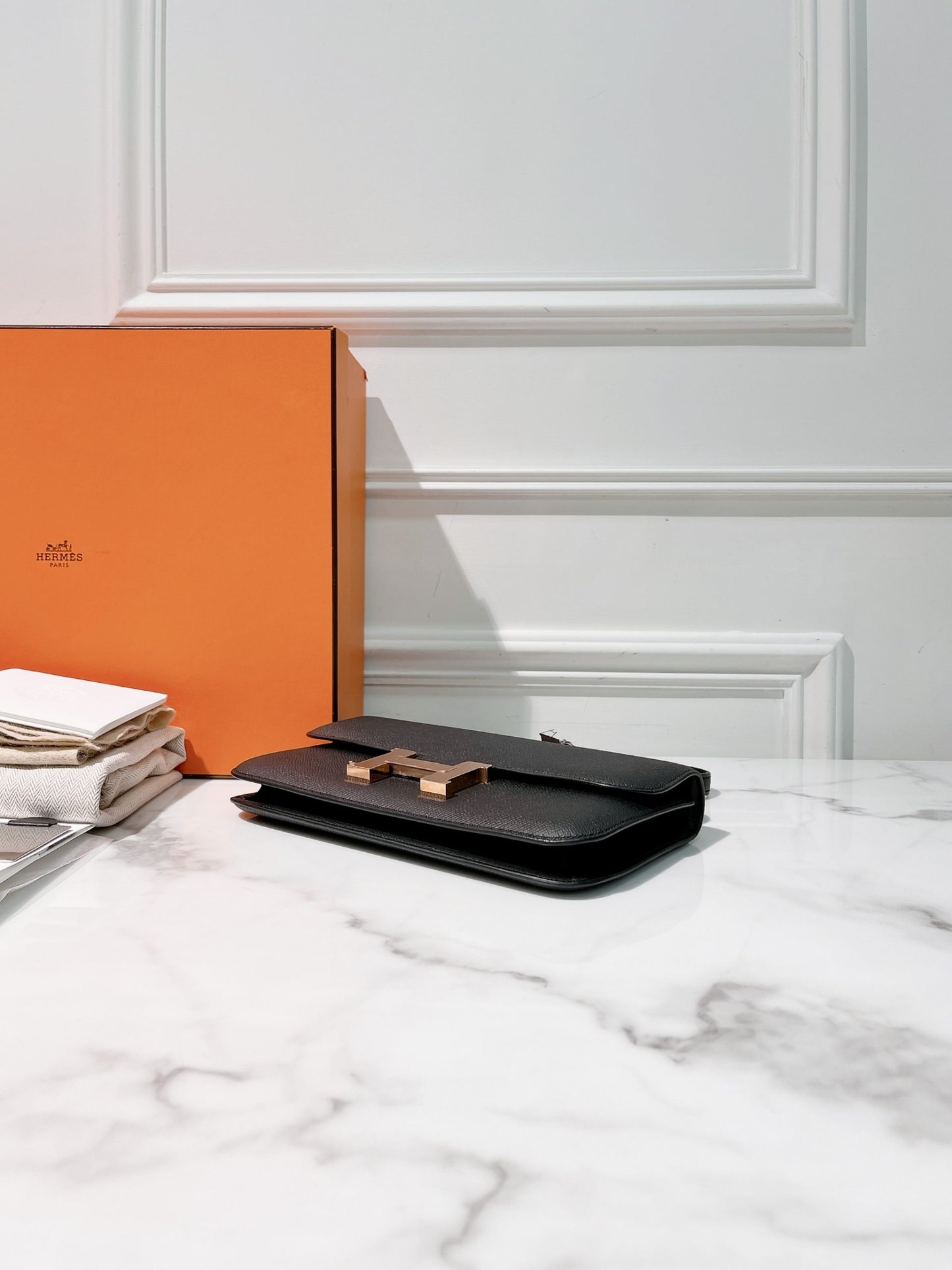 HERMES CONSTANCE ELAN, Noir/Rose Gold
