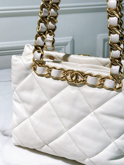 CHANEL 22B SHOPPING TOTE, White/Gold