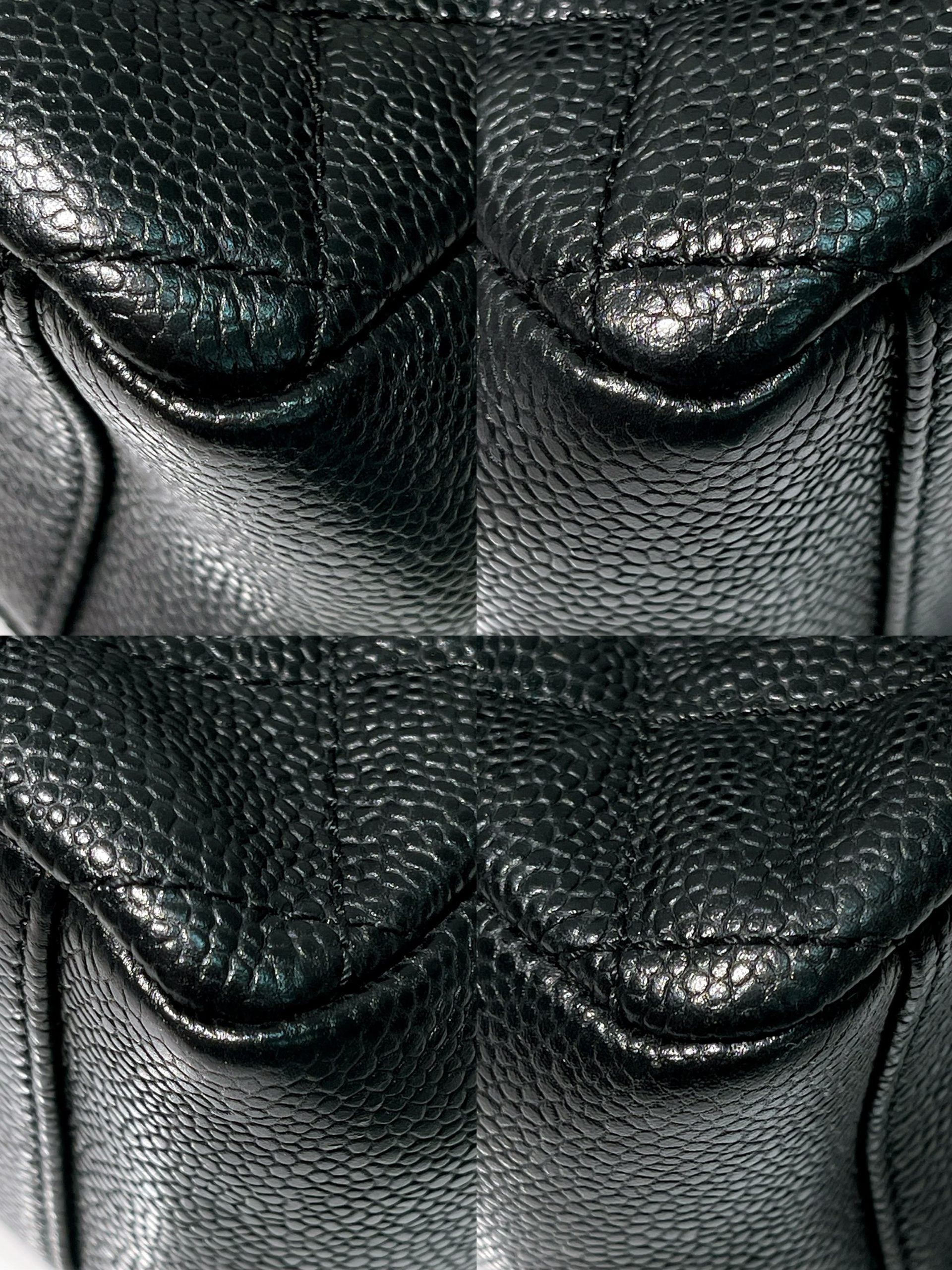 CHANEL PST SHOPPING TOTE, Black/Gold