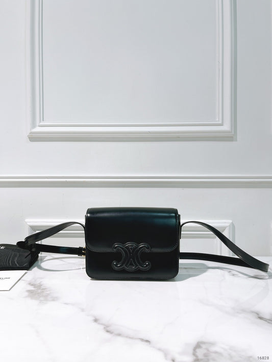 CELINE TEEN TRIOMPHE BAG, So Black