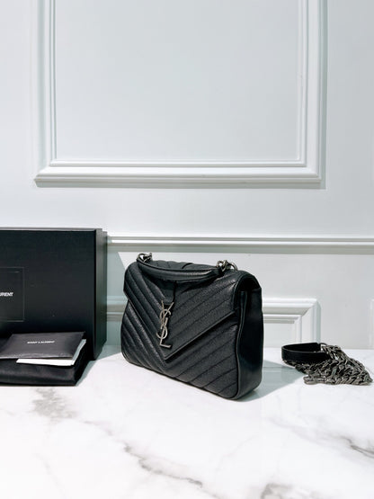 YSL COLLEGE MESSENGER BAG, Black/Silver