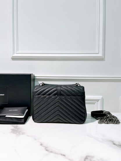 YSL COLLEGE MESSENGER BAG, Black/Silver