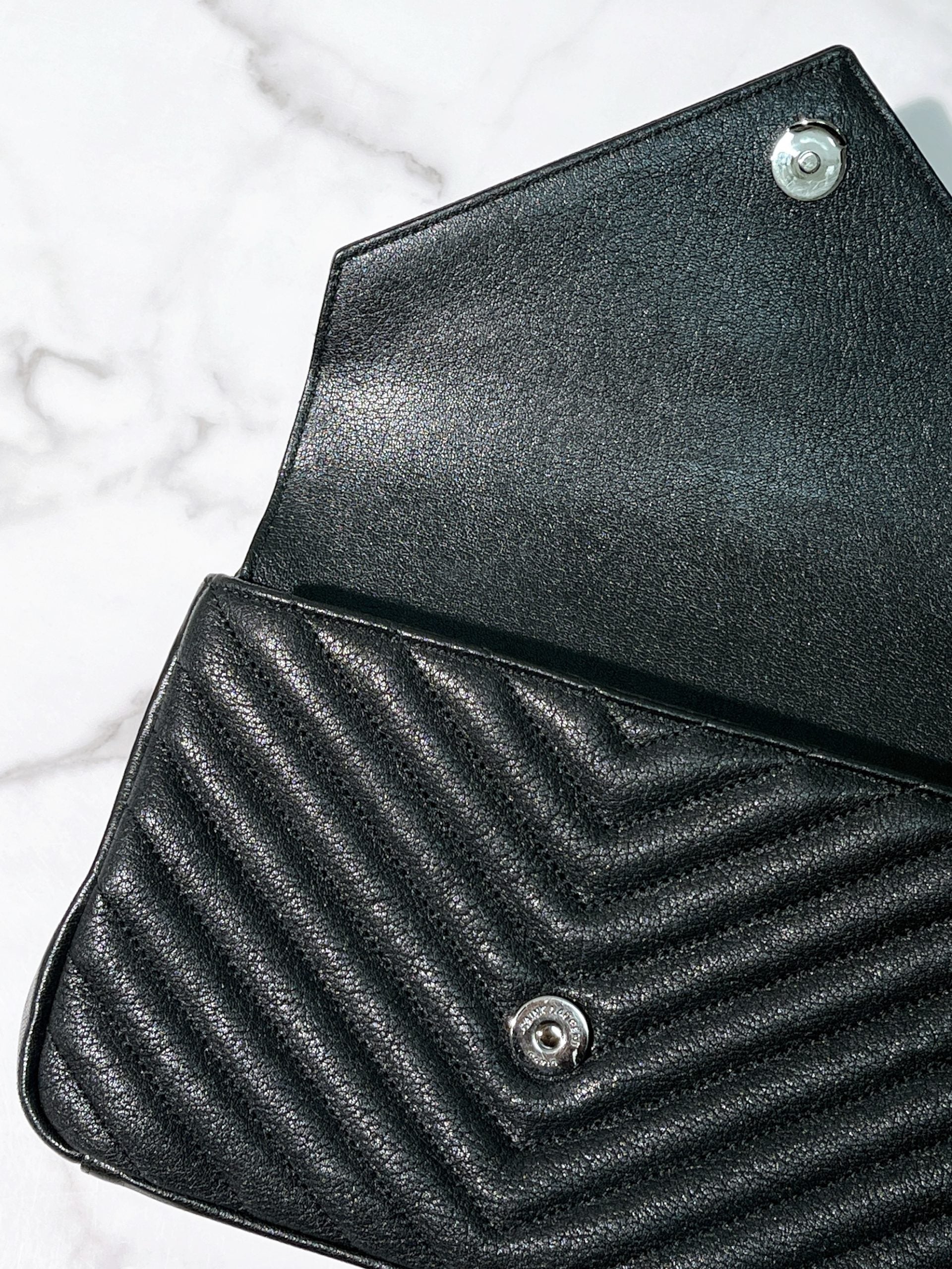 YSL COLLEGE MESSENGER BAG, Black/Silver