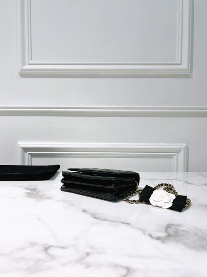 CHANEL MINI WOC, Black/Gold