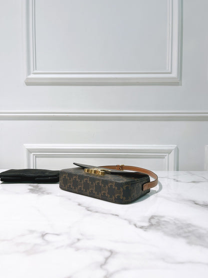 CELINE CLAUDE IN TRIOMPHE SHOULDER BAG