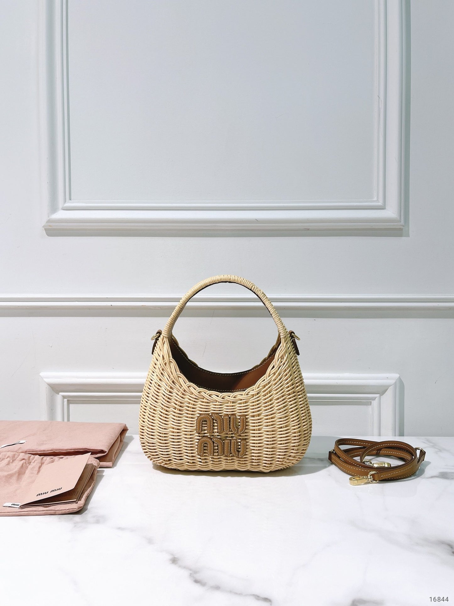 MIUMIU WANDER WICKER