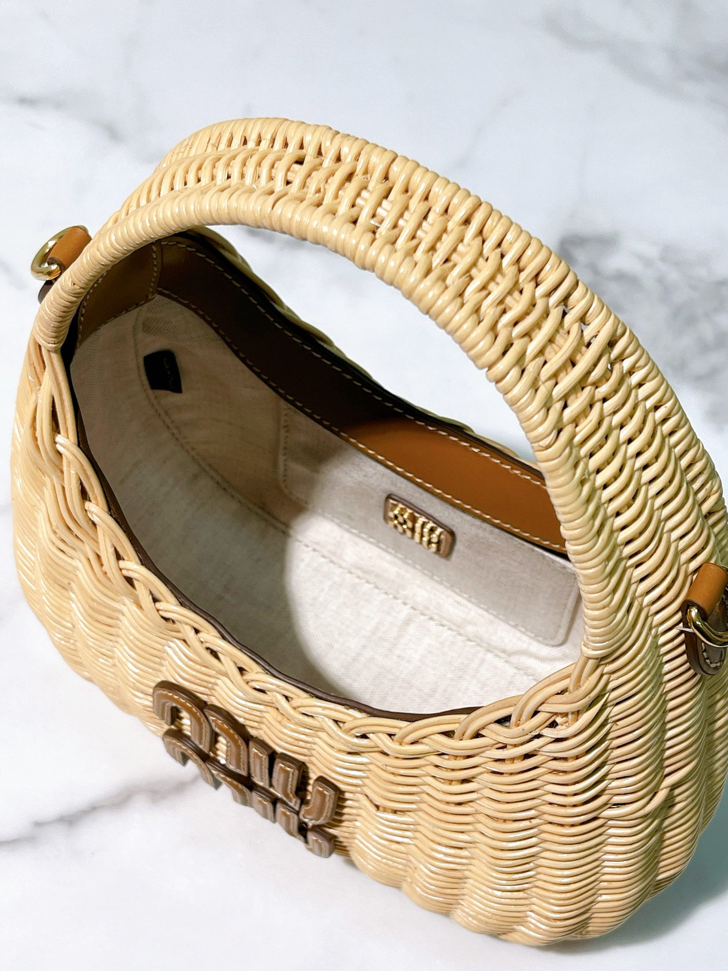 MIUMIU WANDER WICKER