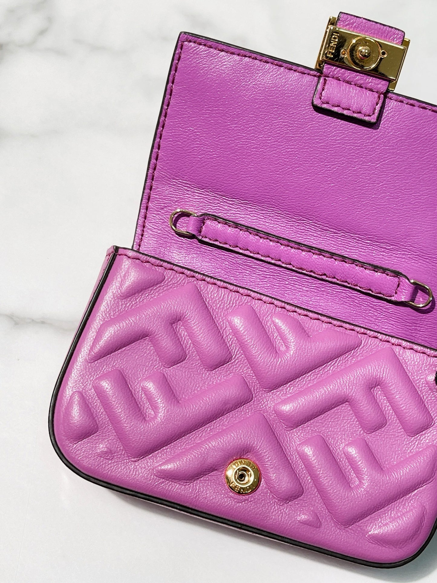 FENDI NANO BAGUETTE CHARM