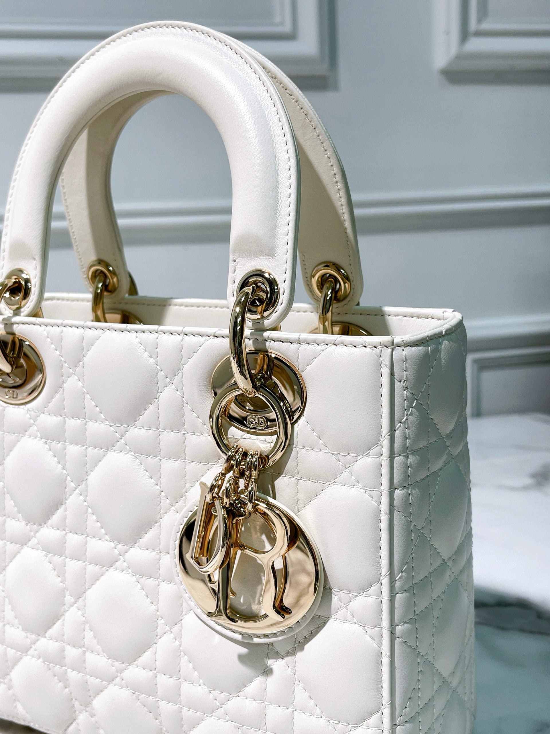 DIOR SMALL LADY DIOR, White/Gold