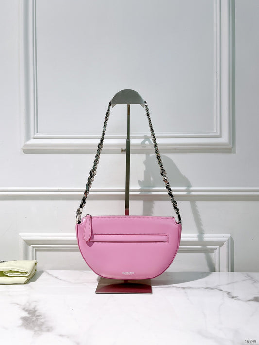 BURBERRY OLYMPIA SHOULDER BAG, Pink/Silver