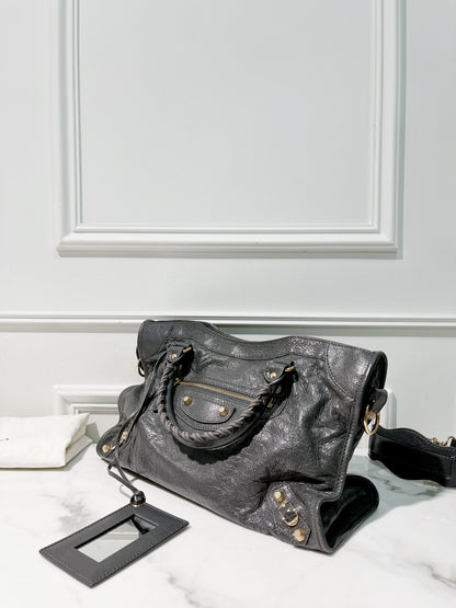 BALENCIAGA LE CITY BAG MEDIUM, Black/Gold