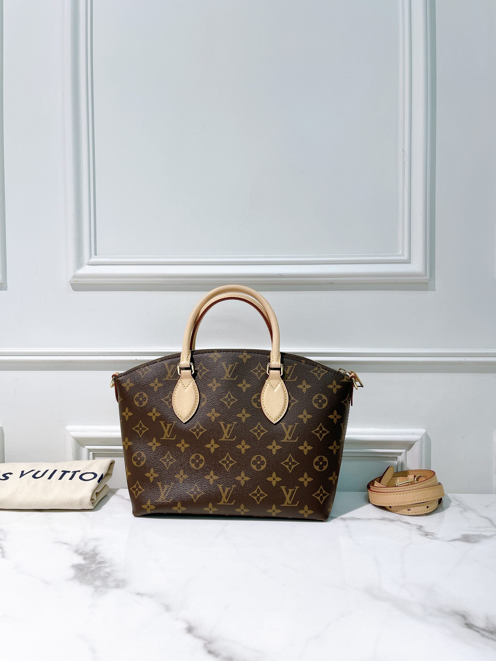 LV BOETIE PM, Monogram