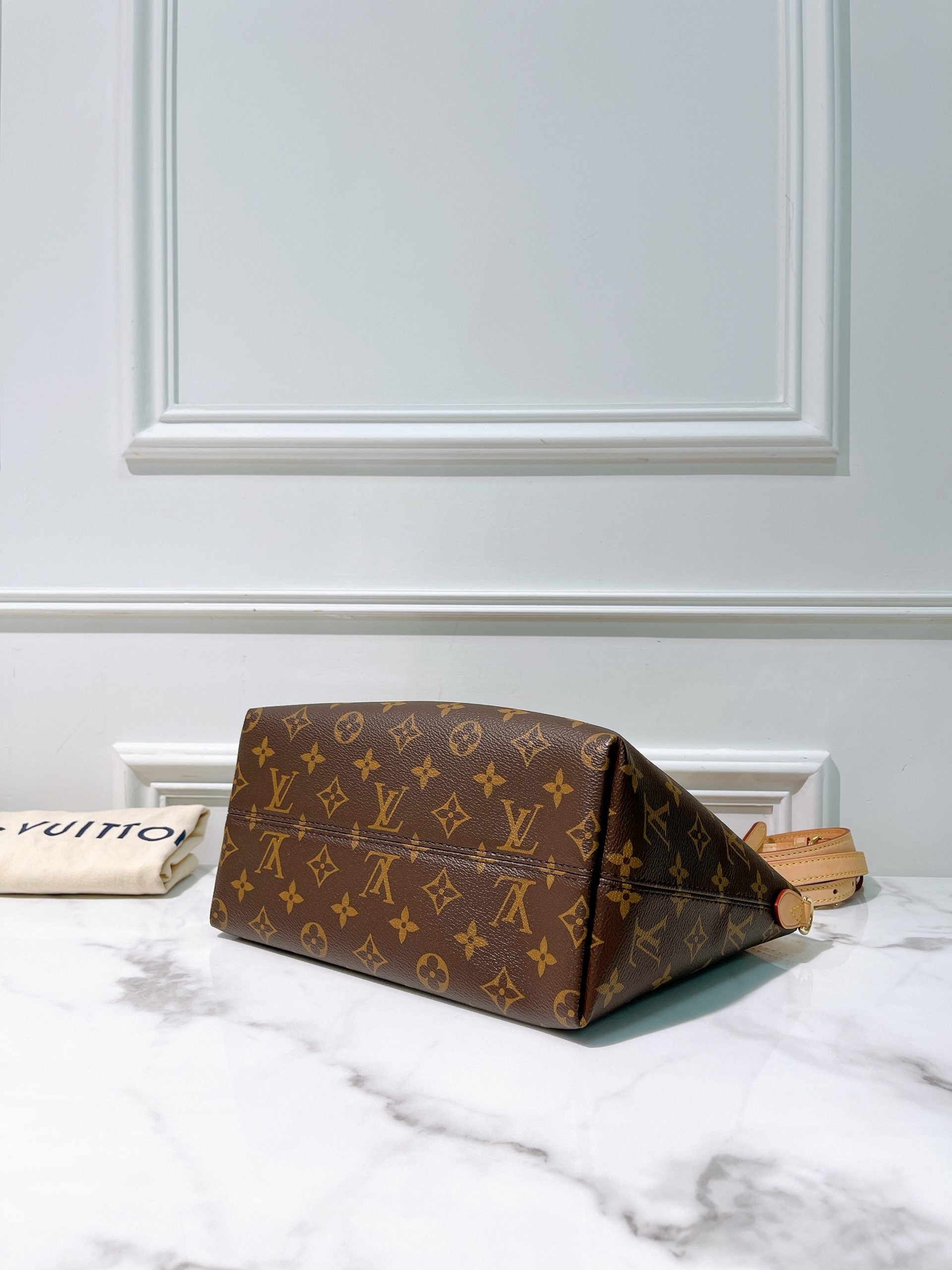 LV BOETIE PM, Monogram