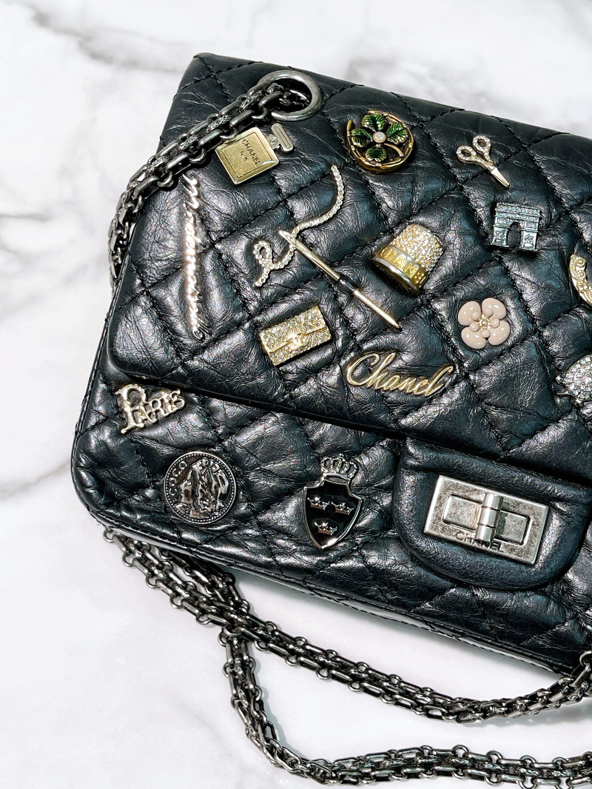 CHANEL SMALL 2.55 HANDBAG, Black/Silver