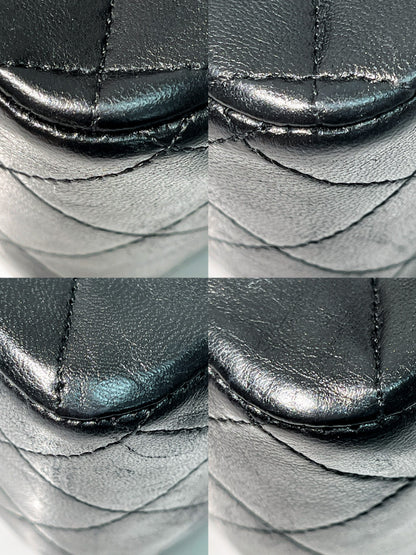 CHANEL VINTAGE CLASSIC FLAP, Black/Gold