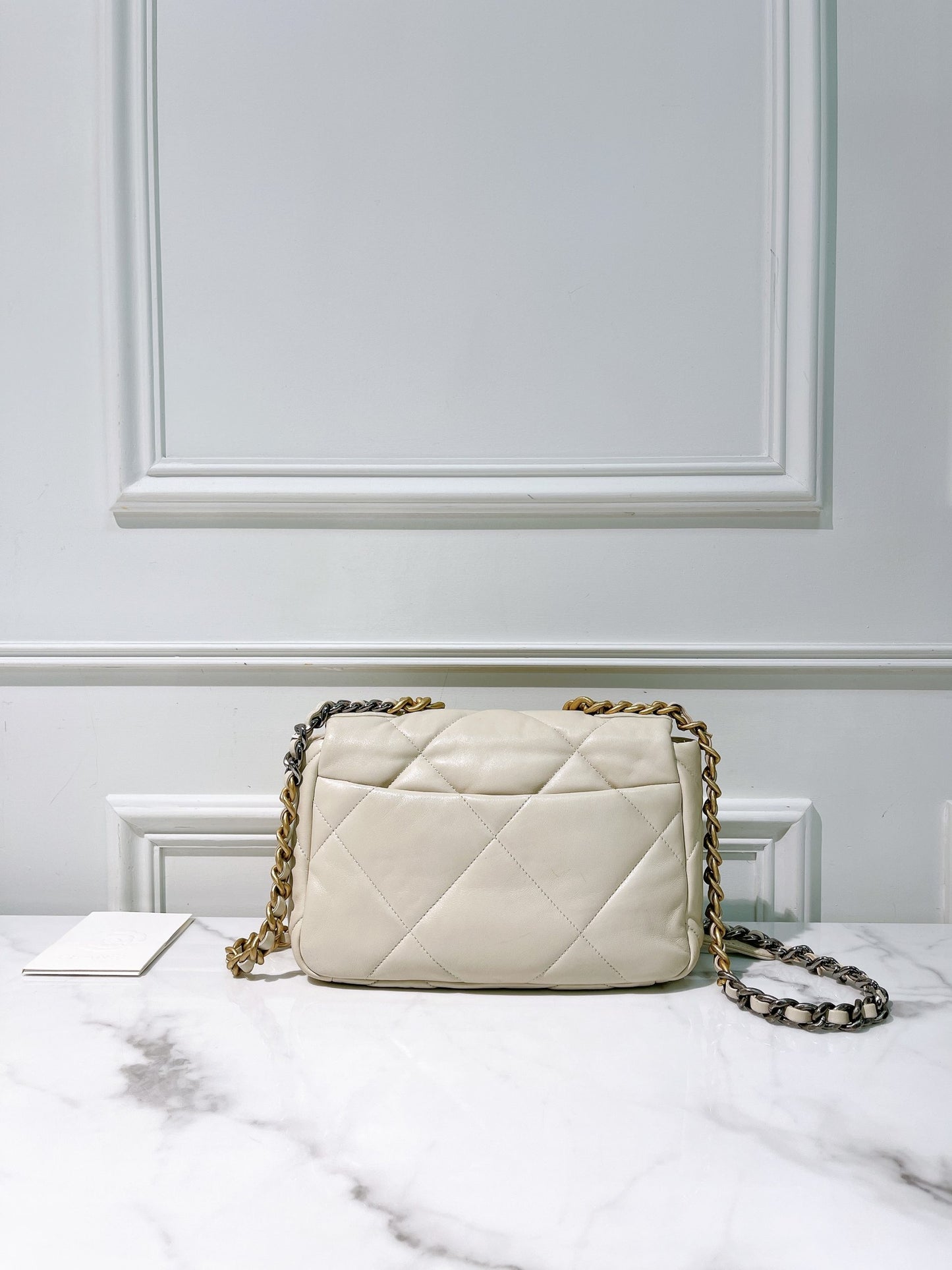 CHANEL SMALL 19 BAG, Beige/Gold