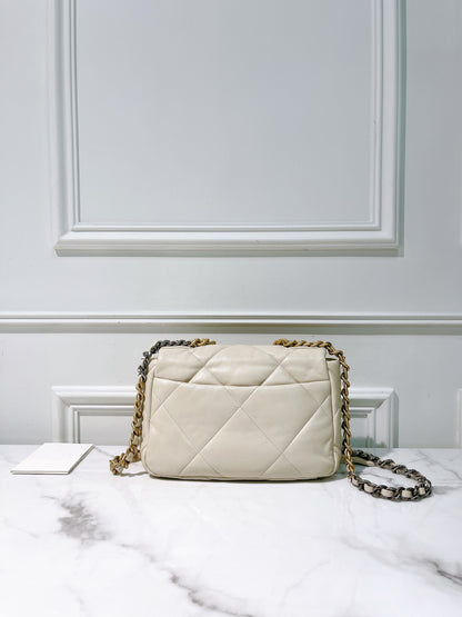 CHANEL SMALL 19 BAG, Beige/Gold
