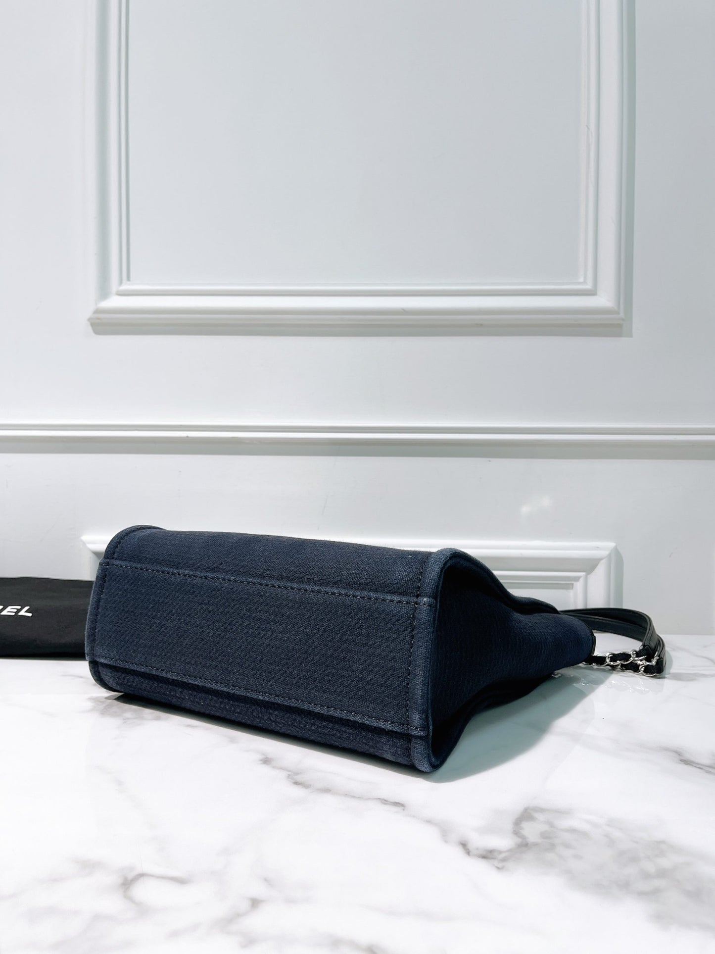 CHANEL SMALL SHOPPING TOTE, Navy/Silver