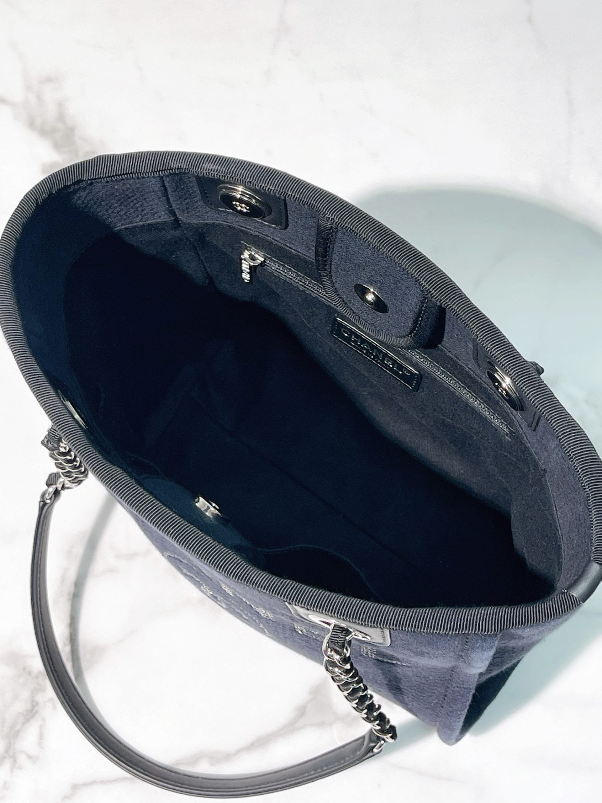 CHANEL SMALL SHOPPING TOTE, Navy/Silver