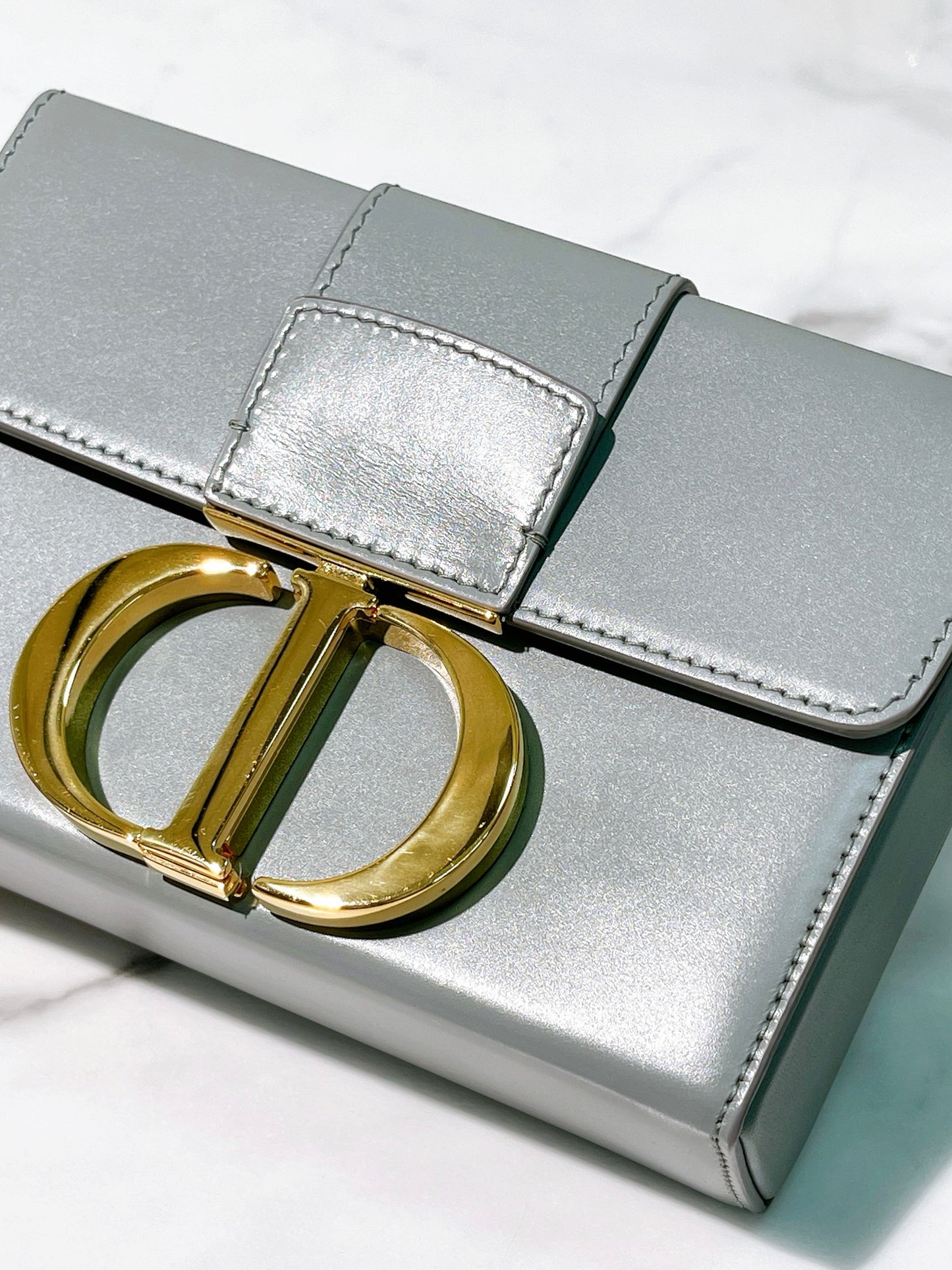 DIOR 30 MONTAIGNE BOX, Gray/Gold