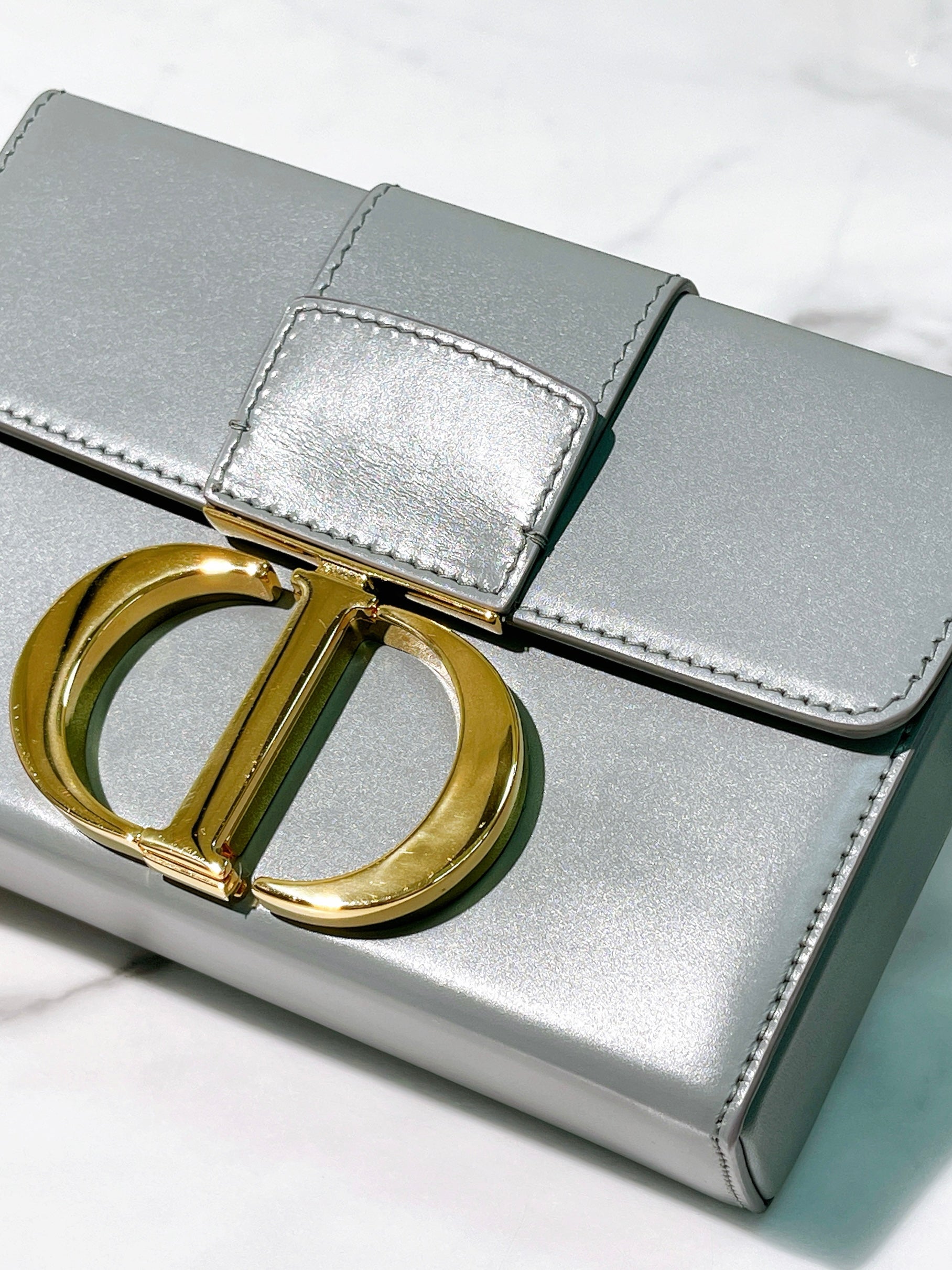 DIOR 30 MONTAIGNE BOX, Gray/Gold